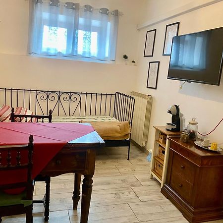 Апартаменты Tabor 2 Garden & Parking Неаполь Экстерьер фото